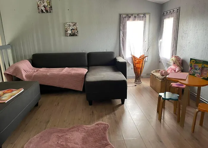 Maison Familiale Ou Entre Amis A La Campagne